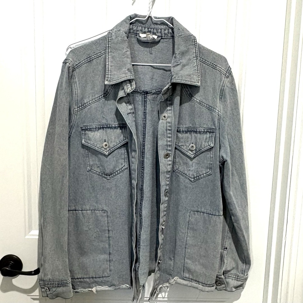 Anthropologie Entro Denim Distressed Jacket Women's Medium Relaxed Fitting